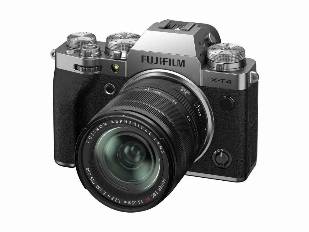 Fujifilm X-T4: Διέρρευσαν οι φωτογραφίες της, σε ασημί και μαύρο