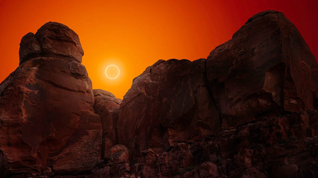 Έκλειψη Ηλίου: Δείτε μια απίστευτη εικόνα 1 gigapixel που δημιούργησαν 2 φωτογράφοι!